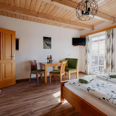 بيت للعطل Weingut Sternat Vlg. Schmalzpeter Arnfels