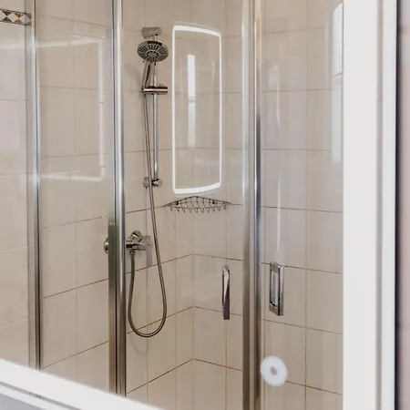 Weingut Sternat Vlg. Schmalzpeter *