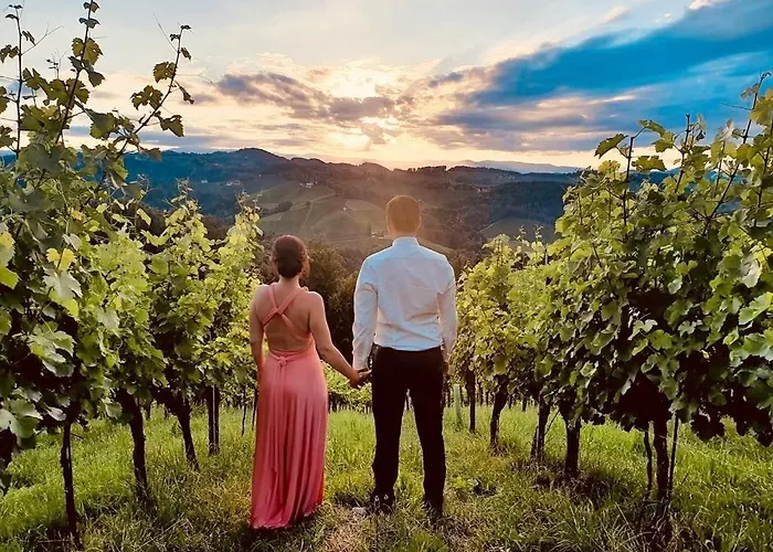 بيت للعطل Weingut Sternat Vlg. Schmalzpeter *