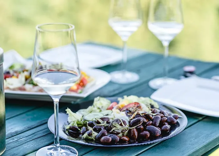 Weingut Sternat Vlg. Schmalzpeter بيت للعطل Arnfels