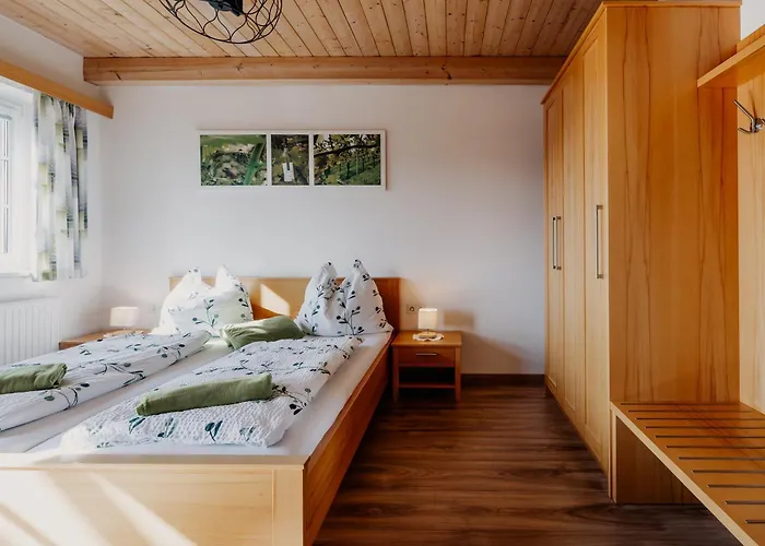 Weingut Sternat Vlg. Schmalzpeter Arnfels